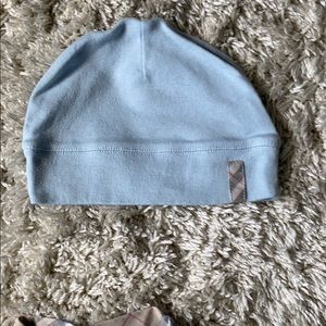 Burberry baby hat